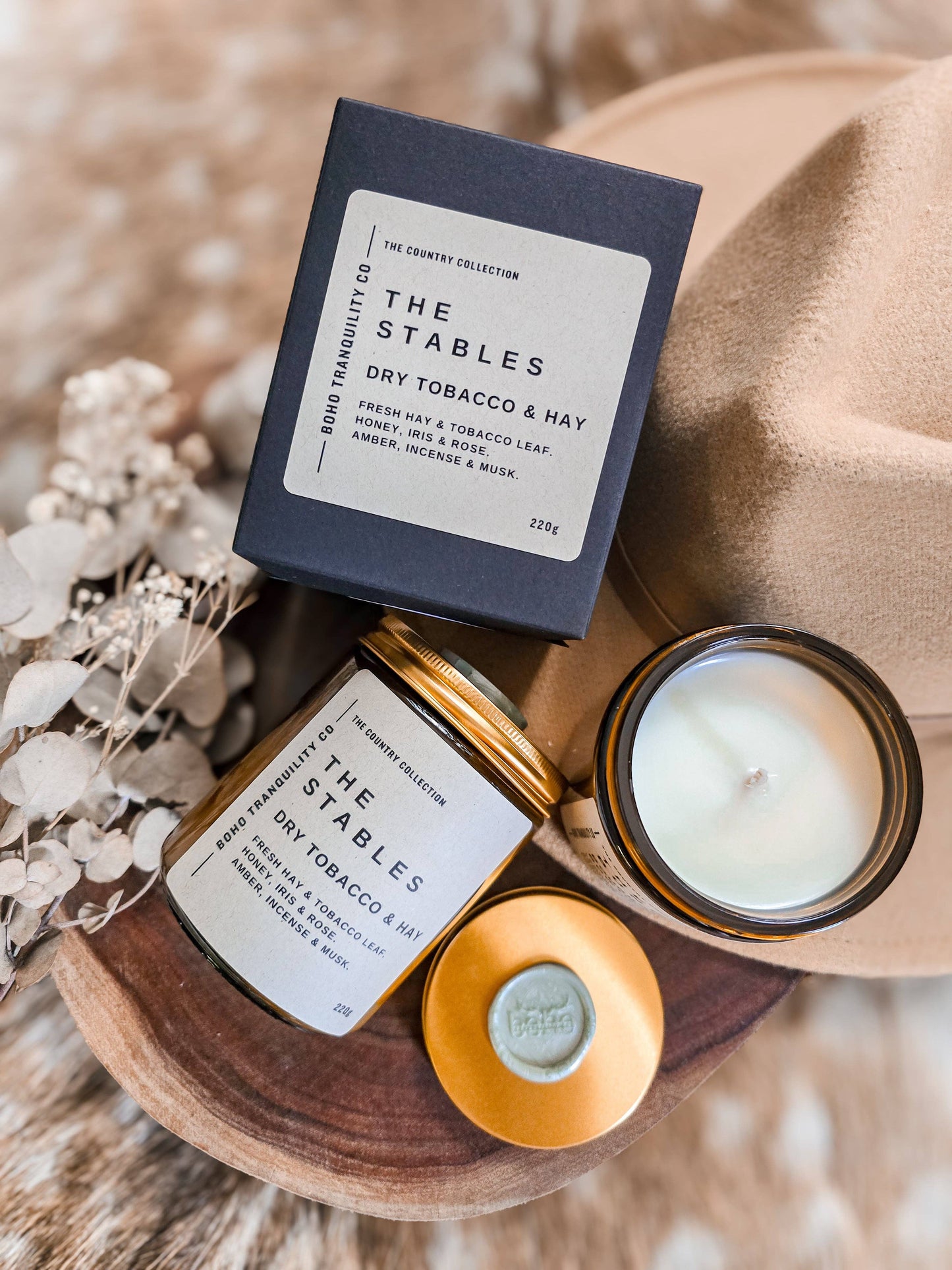 THE COUNTRY COLLECTION: THE STABLES - MEDIUM GLASS CANDLE