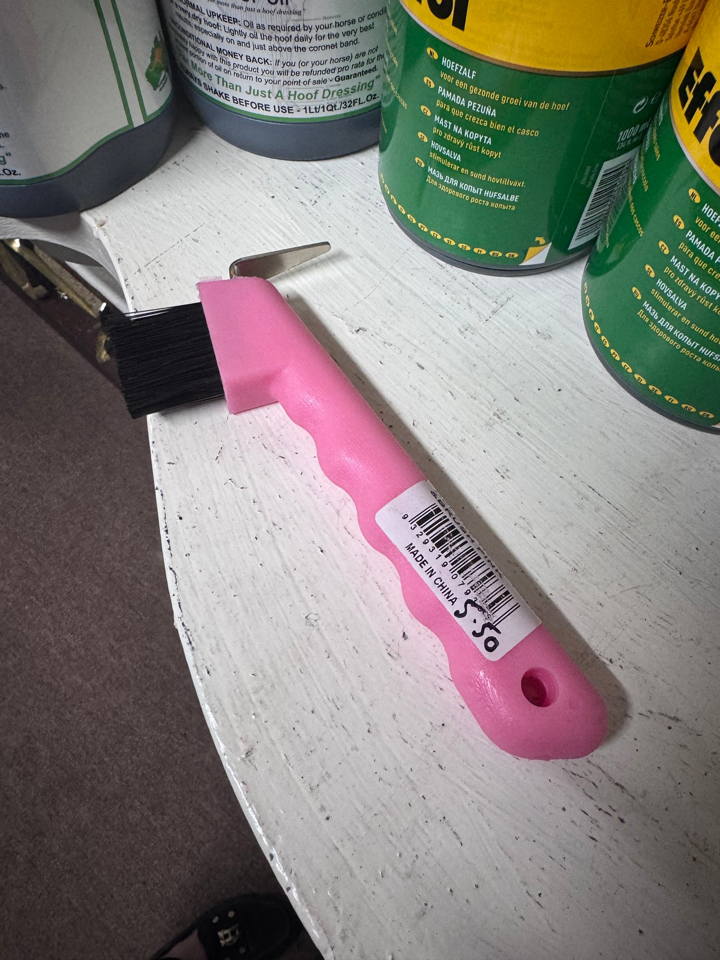 Deluxe Hoof Pick w/Brush