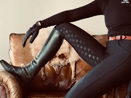 Staple Black Breeches